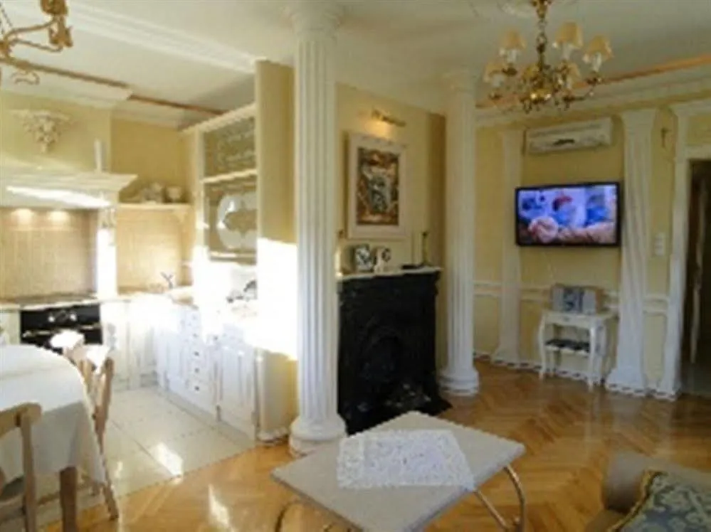 Aleksander Apartament Premium Sopot Ul Boh Monte Cassino Z Garazem 0*,  Poland